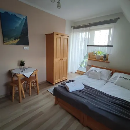 B&r Goscinne Guest house Zab